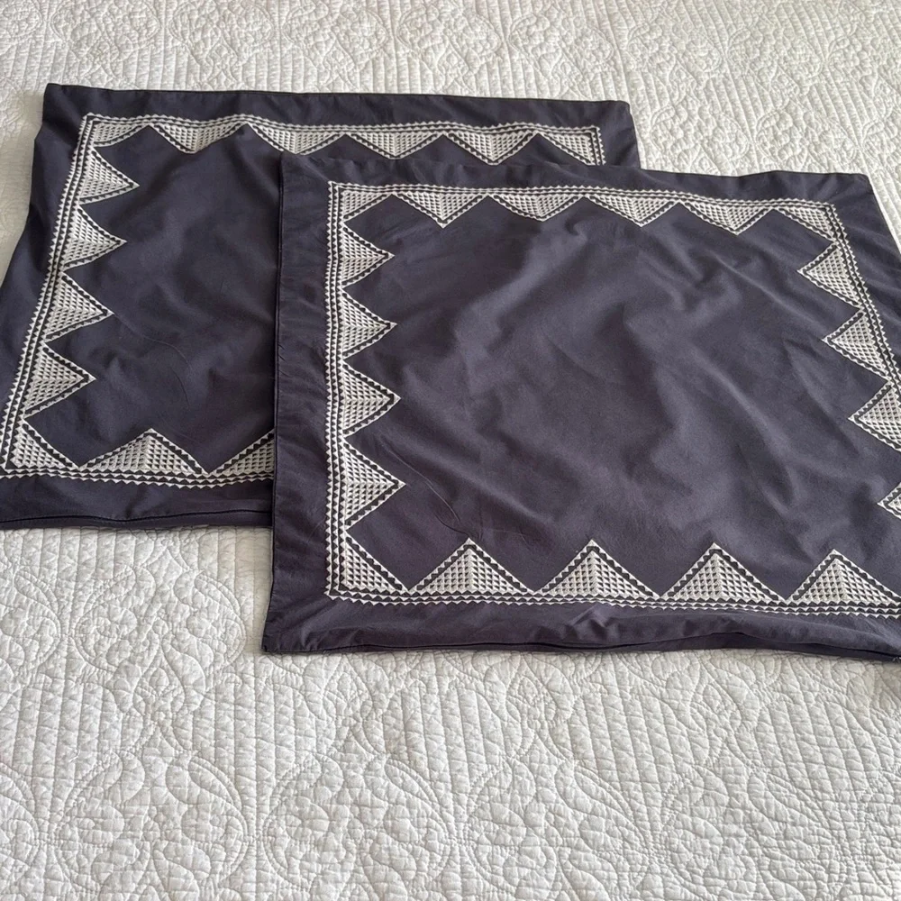 Ink + Ivy Isla Cotton Embroidered Edge Geometric Euro Shams Set of 2 Gray White